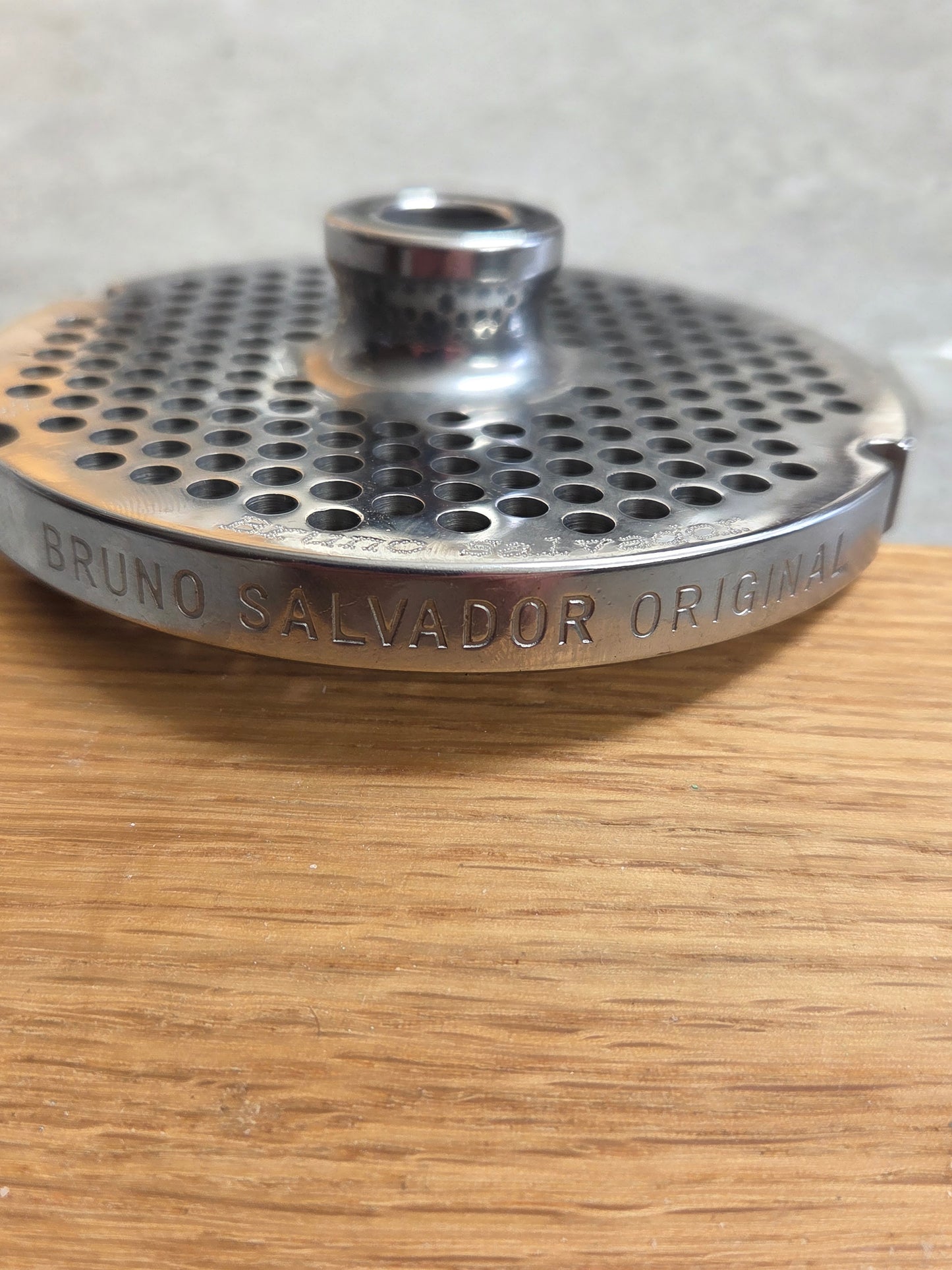 Salvador 32 4mm Plate 4 Notches