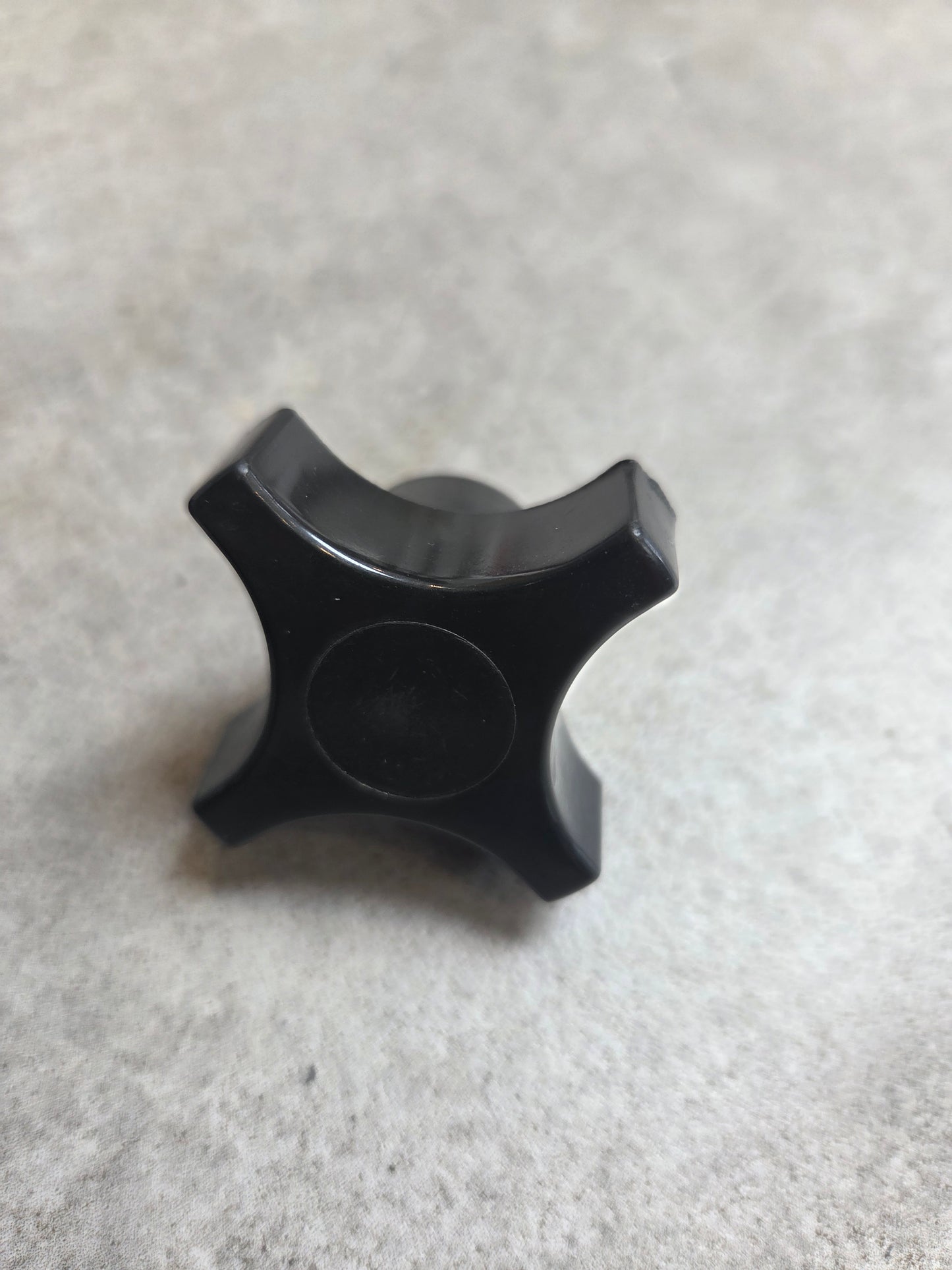 Biro Bandsaw 211Q - Finger Lift Fastener Knob